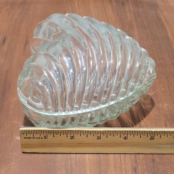 Vintage Heart Shape Crystal Clear Glass Trinket Box Candy Dish - Picture 10 of 13